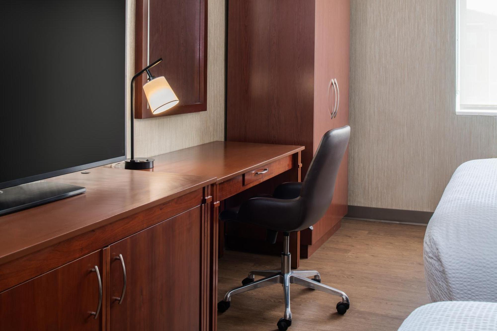 Four Points By Sheraton Bellingham Hotel & Conference Center Екстер'єр фото
